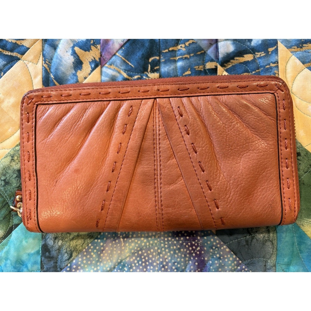 B. Makowsky Women's Wallet Orange Solid Zip-Around Zipper Stitching Credit Card